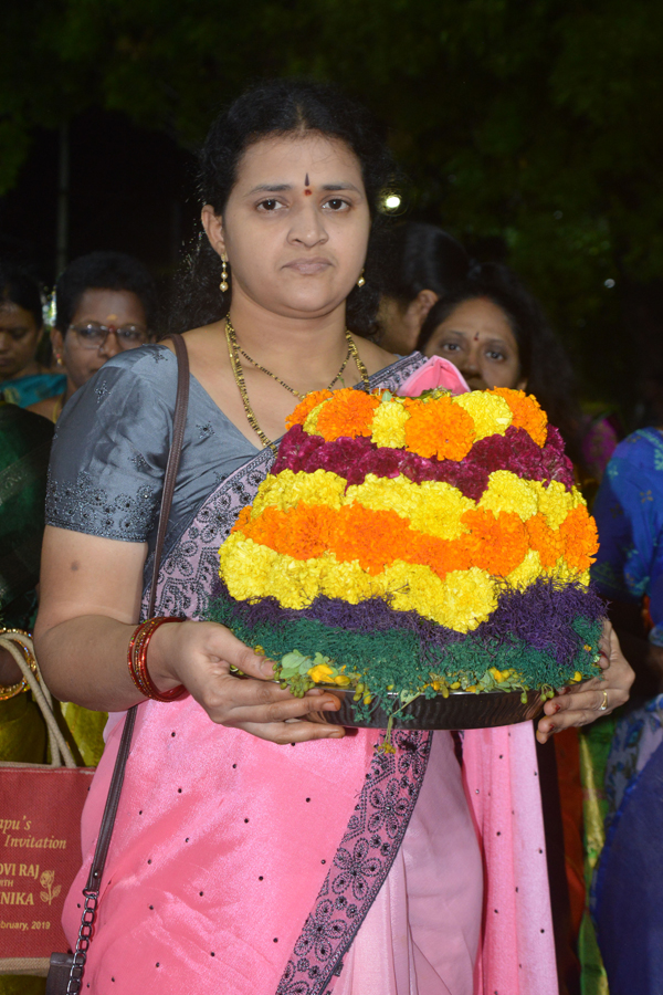 Nalgonda-Bathukamma-2024-9.jpg 10