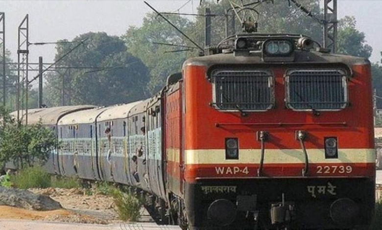 Train1.jpg