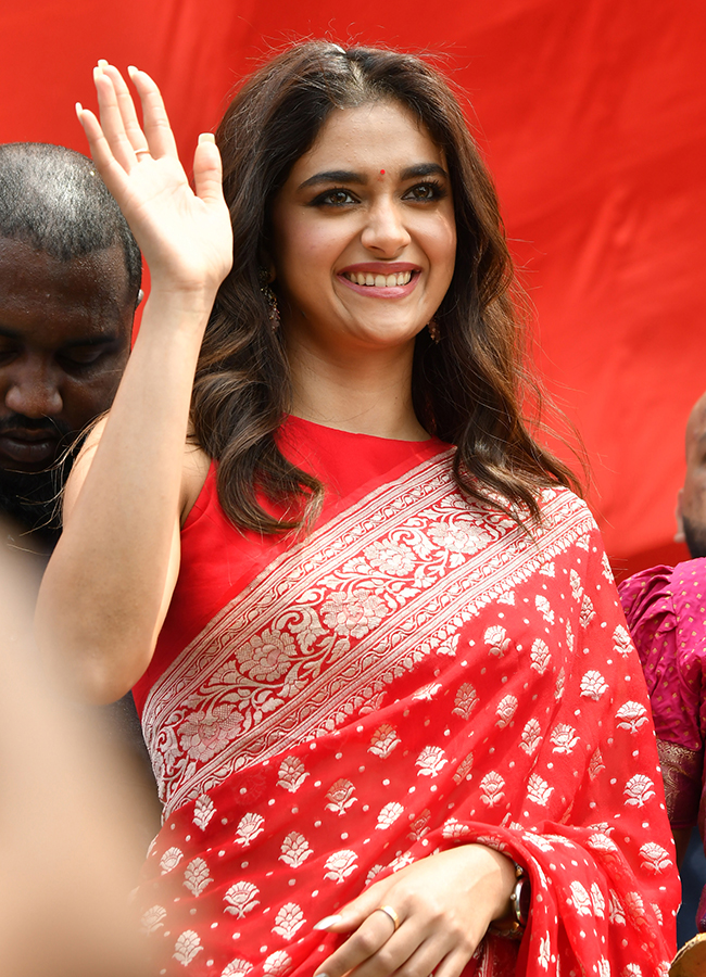 Actress_20Keerthy_20Suresh_20at_20Ongole_20.jpg 18