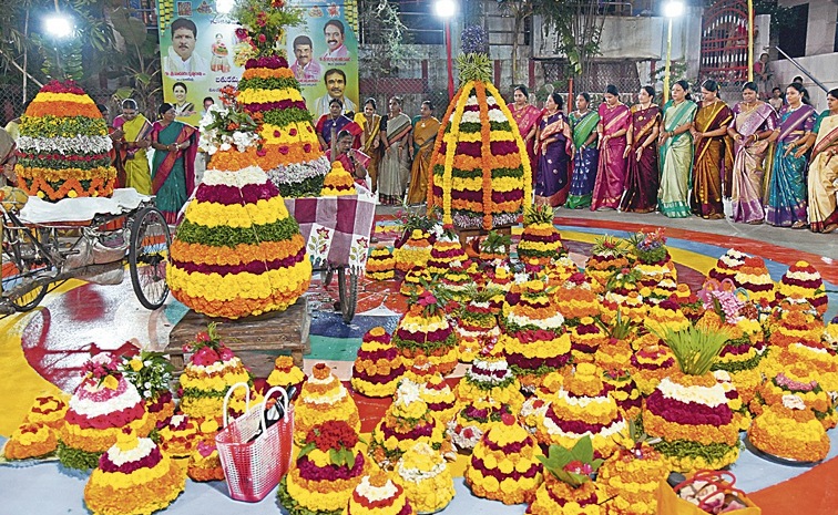 bathukamma-2024_20qutubullapur.jpg