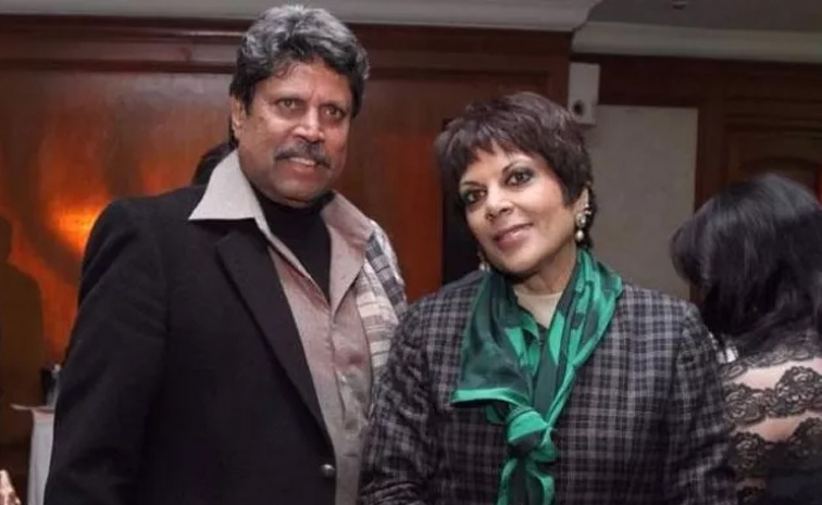 Before_20Marrying_20Romi_20Bhatia_2C_20Kapil_20Dev_20Was_20in_20a_20Relationship_20With_20This_20Actress_20Photos_20_2810_29.jpg 11