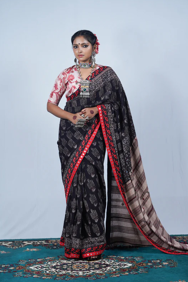 Dussehra-Outfits-4.jpg 5