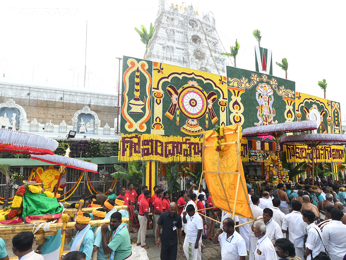 Tirumala_20Sri_20Venkateswara_20Swamy_20Brahmotsavam_202024_28.jpg 26