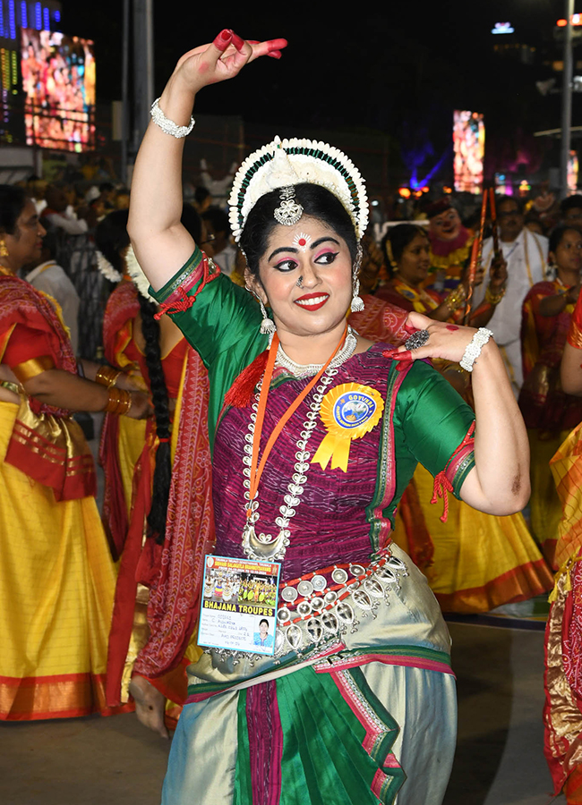 Tirumala_20Sri_20Venkateswara_20Swamy_20Brahmotsavam_202024_40.jpg 38