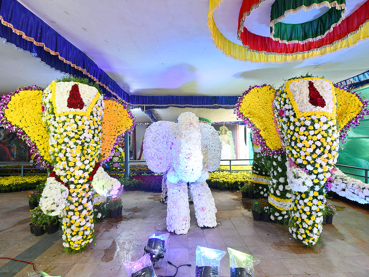 Tirumala_20Venkateswara_20Swamy_20Brahmotsavam_202024_20Photos__20_2814_29.jpg 14