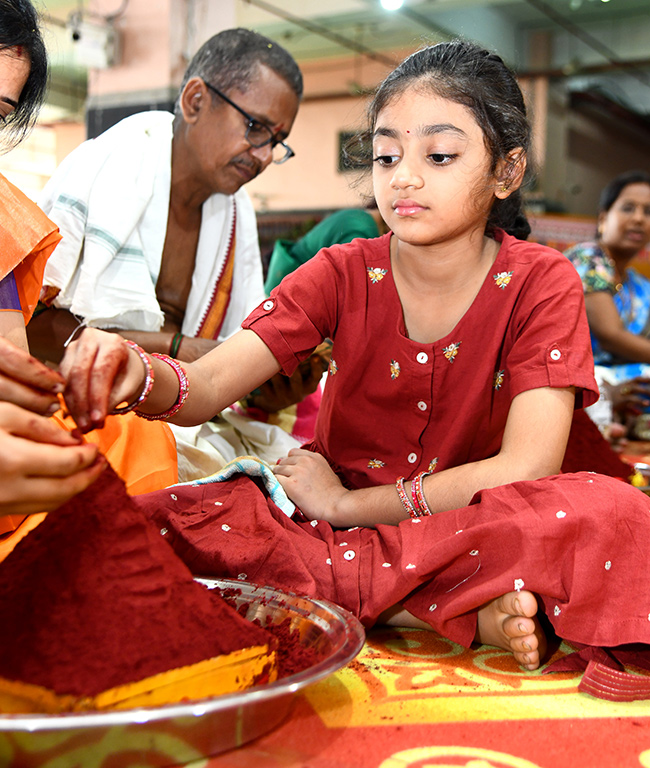 dussehra_20festival_202024_20celebrations_20at_20vijayawada_8.jpg 8