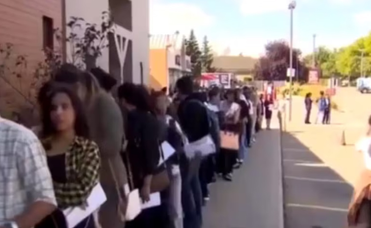 students_jobs_20at_20canada.jpg
