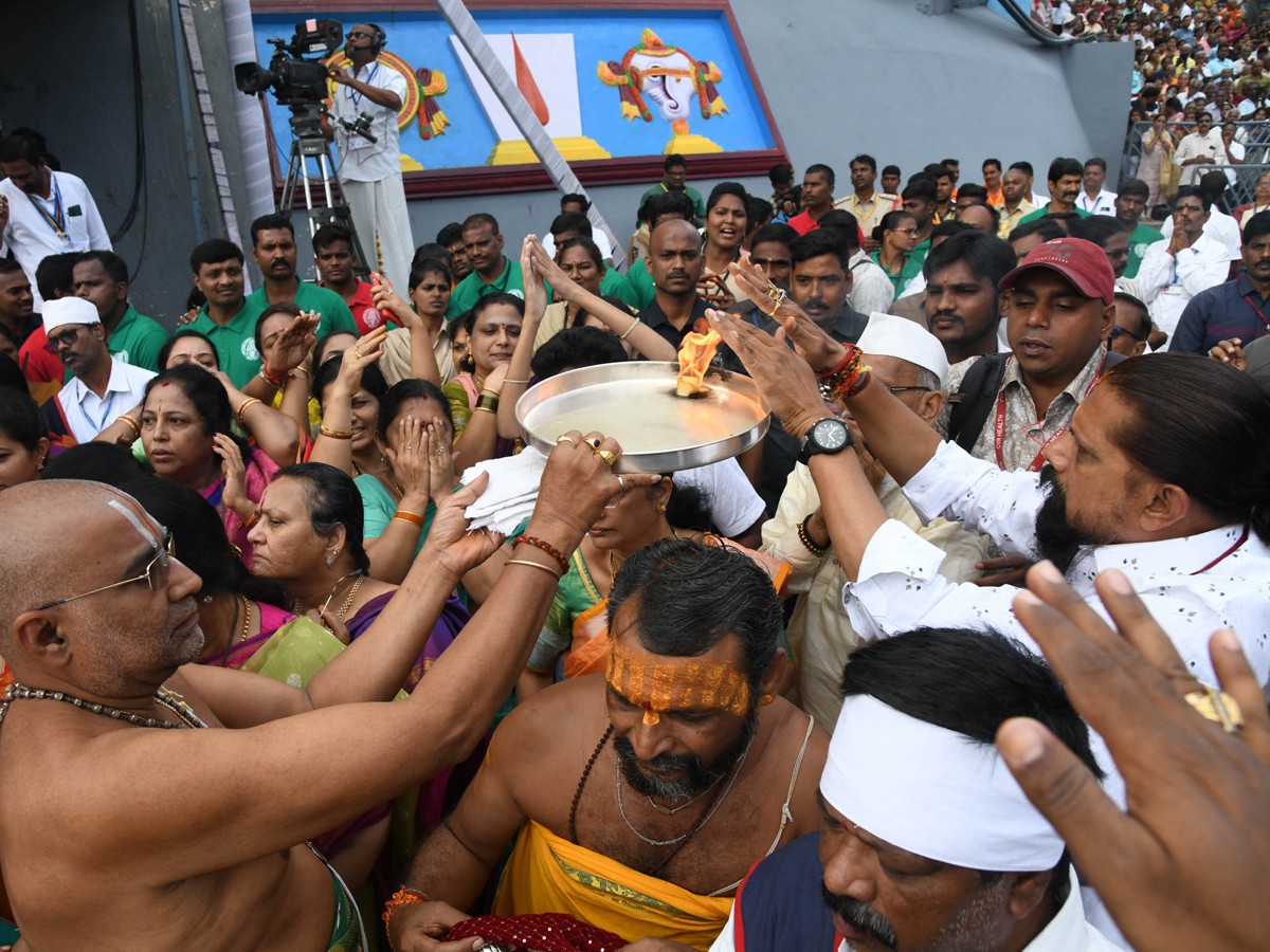 Tirumala-Brahmotsavam-41.jpg 42