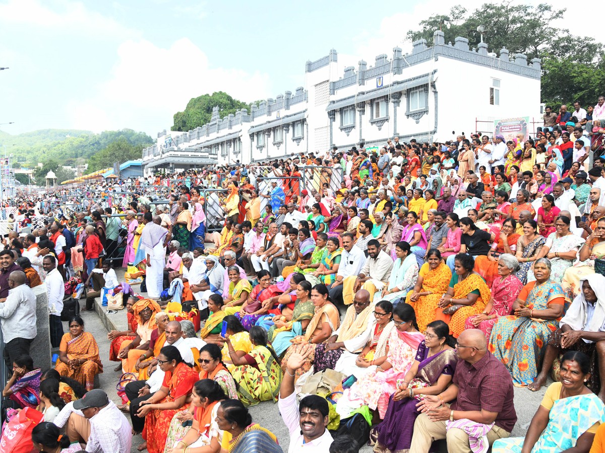 Tirumala-Brahmotsavam-43.jpg 44