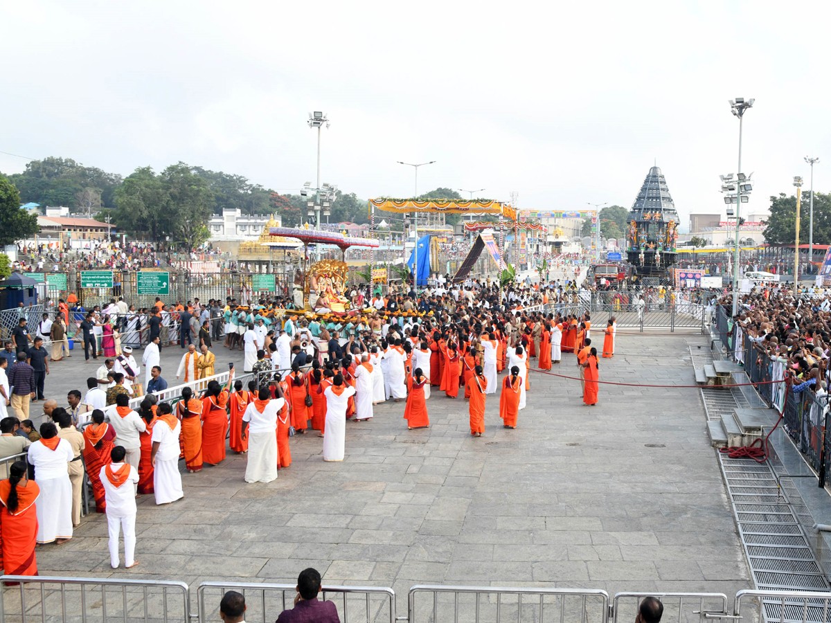 Tirumala-Brahmotsavam-44.jpg 45
