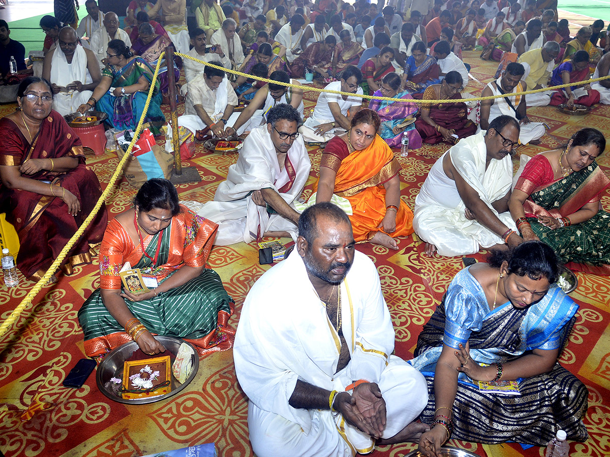 dussehra_202024_20celebration_20at_20vijayawada_20photos_18.jpg 18