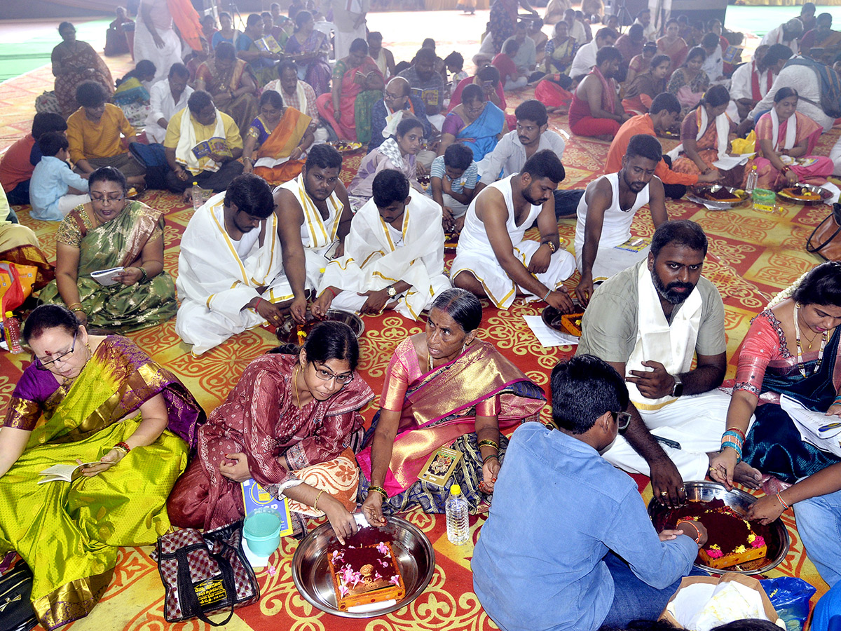 dussehra_202024_20celebration_20at_20vijayawada_20photos_24.jpg 24