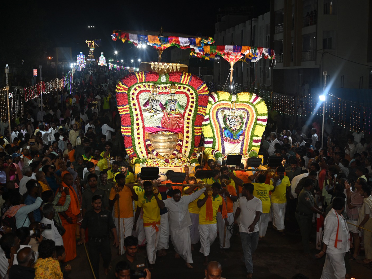 Dasara_20Devi_20Navaratrulu_20Celebrations_20In_20Srisailam__20_281_29.jpg 1
