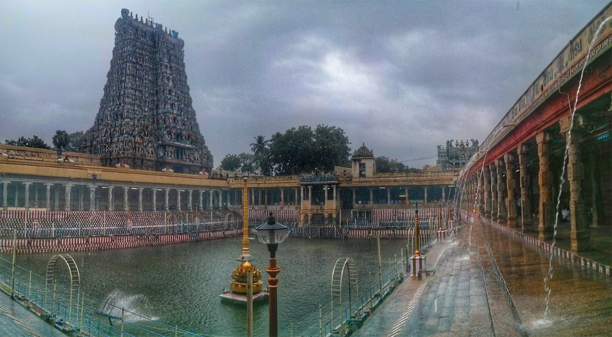 Heavy_20Rain_20Water_20Enters_20in_20Madurai_20Meenakshi_20Temple_1.jpg 1