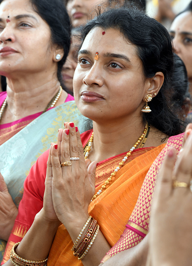 Tirumala_20_20Mohini_20Avatharam_20Brahmotsavam_202024_20Photos_10.jpg 9