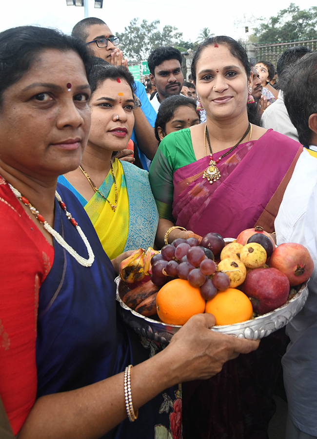 Tirumala_20_20Mohini_20Avatharam_20Brahmotsavam_202024_20Photos_26.jpg 24