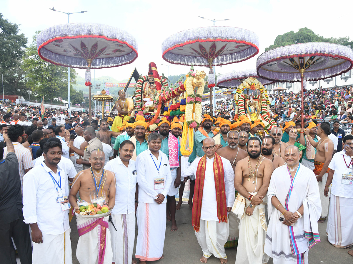 Tirumala_20_20Mohini_20Avatharam_20Brahmotsavam_202024_20Photos_7.jpg 7