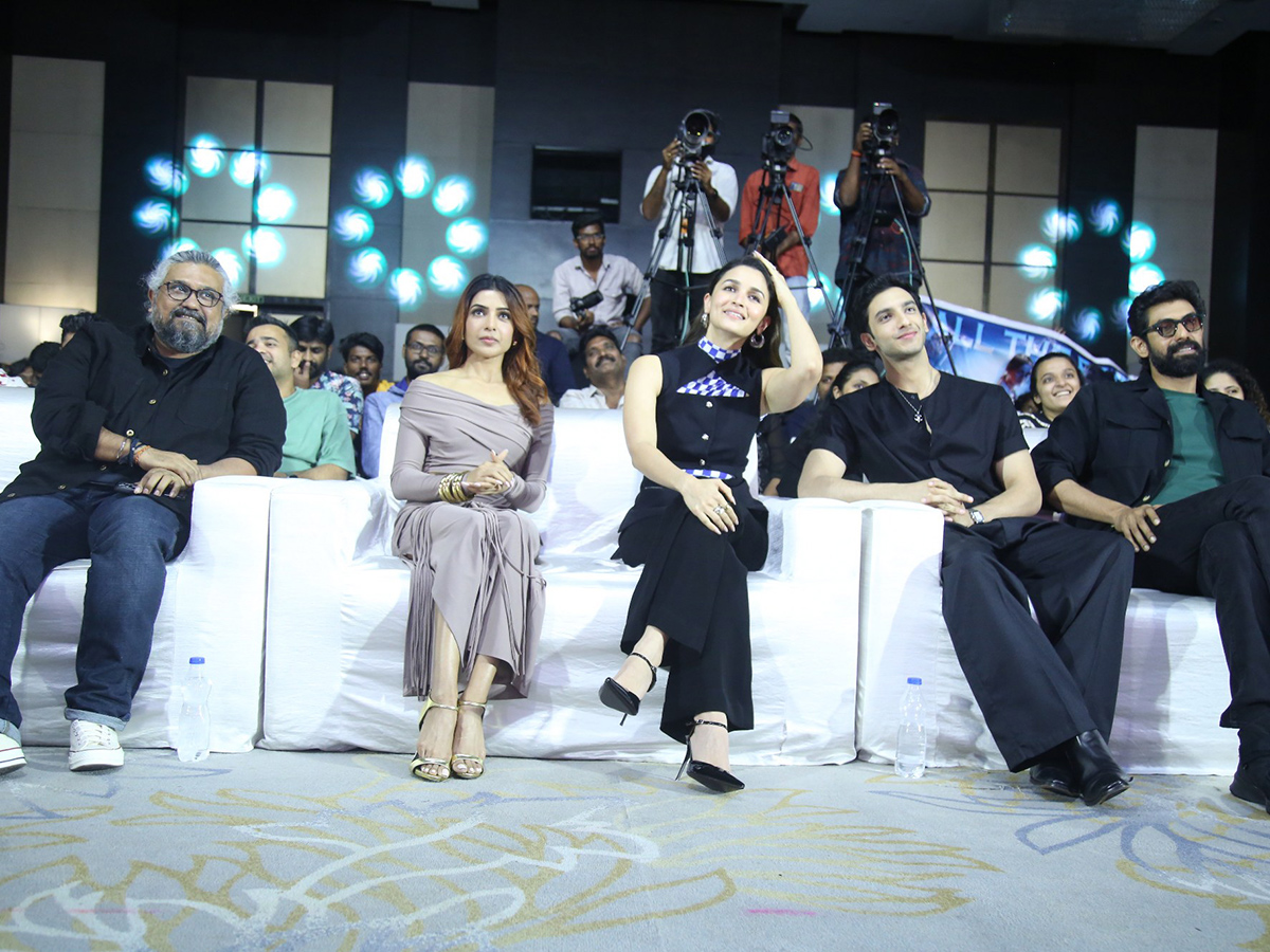Actress_20Alia_20Bhatt_20Jigra_20Movie_20Pre_20Release_20Photos_2.jpg 2