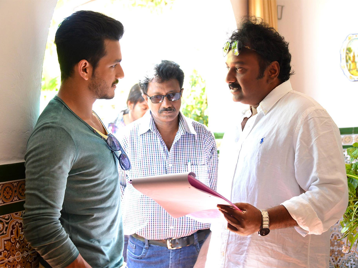 Director_20VV_20Vinayak_20Birthday_20Special_20Photos10.jpg 10