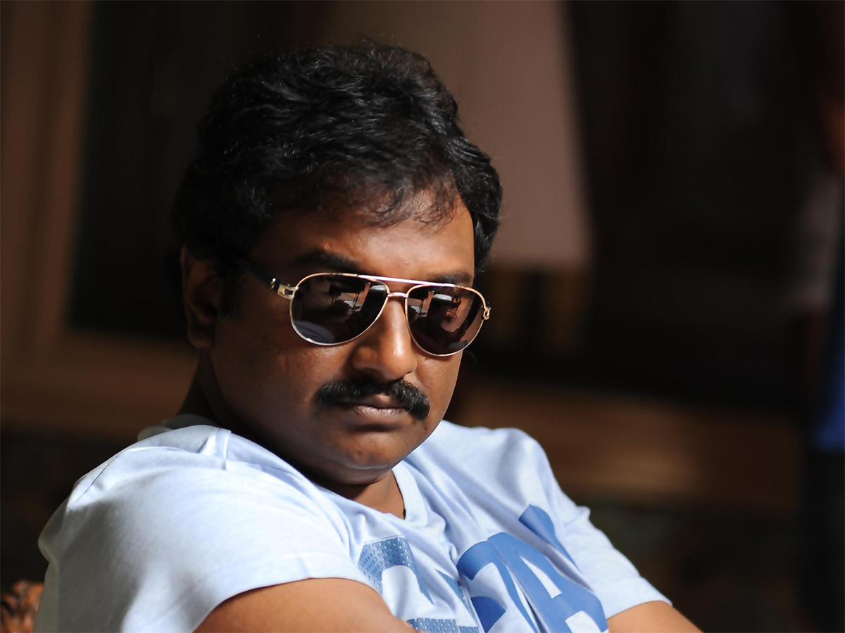 Director_20VV_20Vinayak_20Birthday_20Special_20Photos23.jpg 23