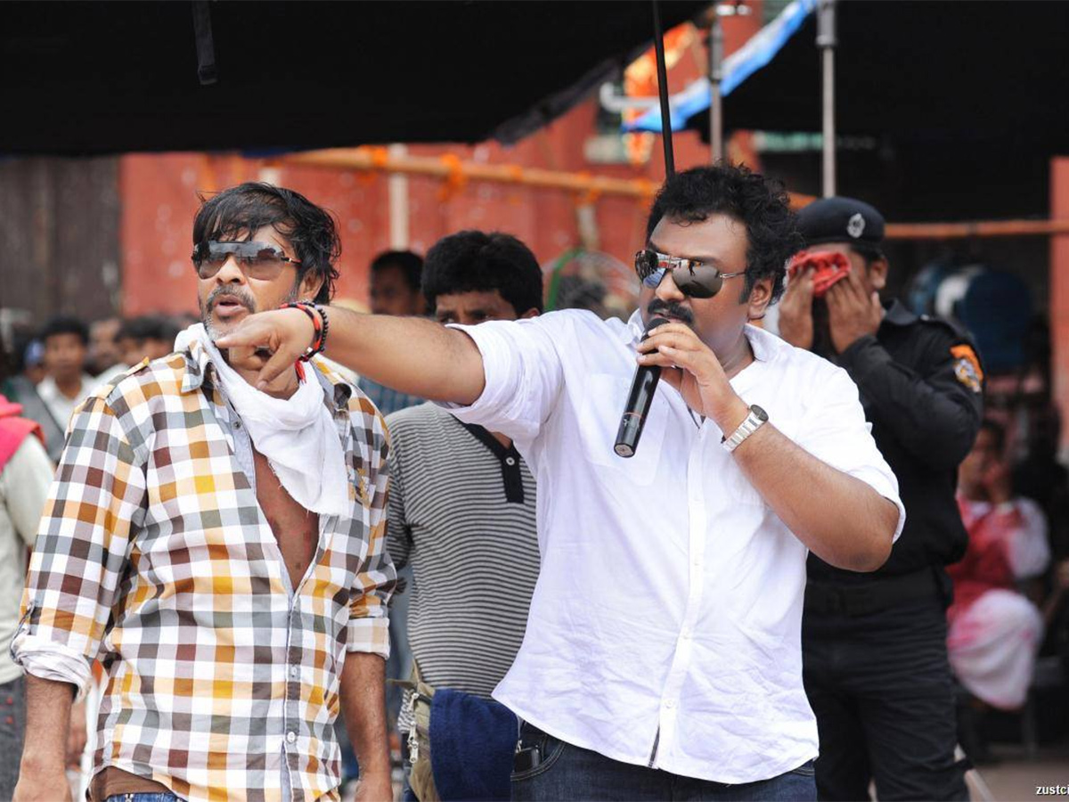 Director_20VV_20Vinayak_20Birthday_20Special_20Photos6.jpg 6