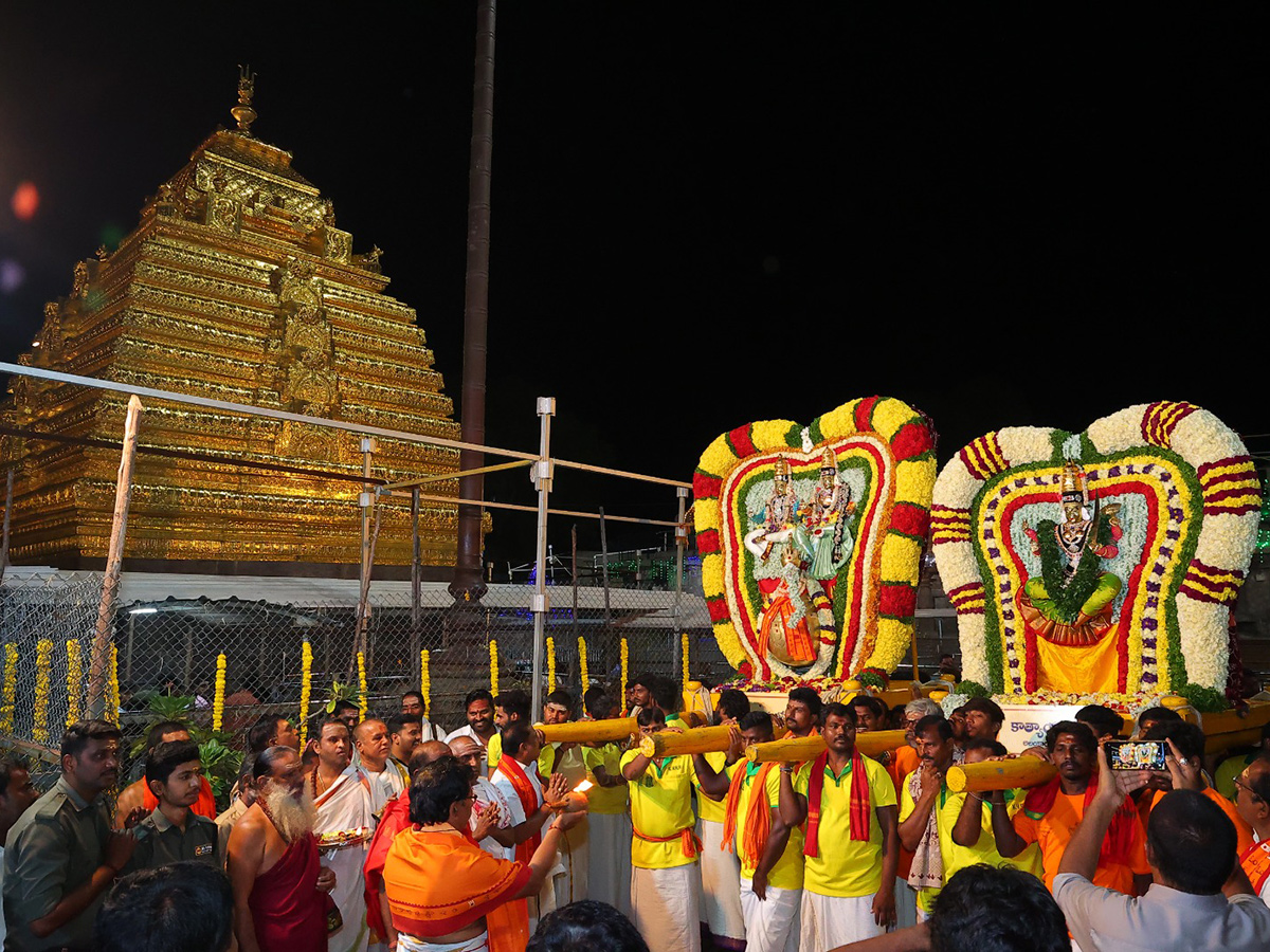 Dussehra_20Navratri_20celebrations_20in_20Srisailam_20Photos_13.jpg 12
