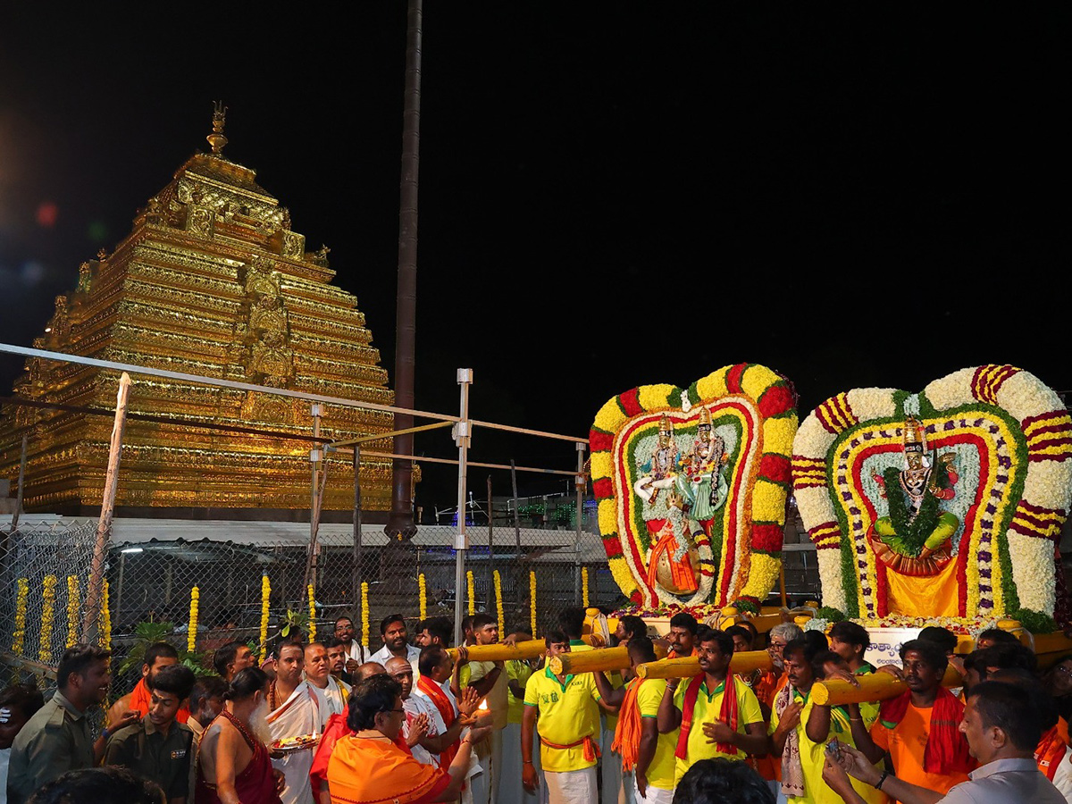Dussehra_20Navratri_20celebrations_20in_20Srisailam_20Photos_20.jpg 17