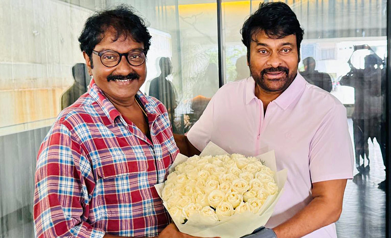 Megastar_20Chiranjeevi_2C_20Prabhas_20and_20Ram_20Charan_20wished_20mega_20director_20VV_20Vinayak_20on_20his_20birthday_20Photos_20_281_29.jpg 2