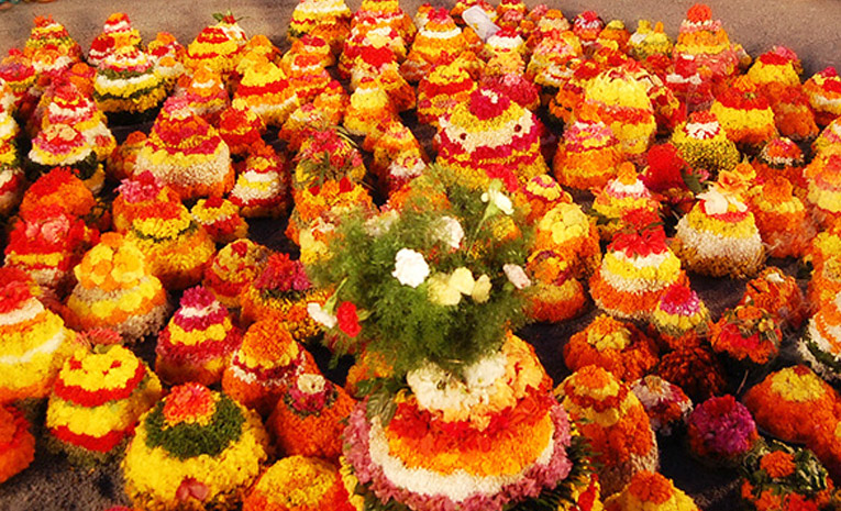 Saddula-Bathukamma1.jpg