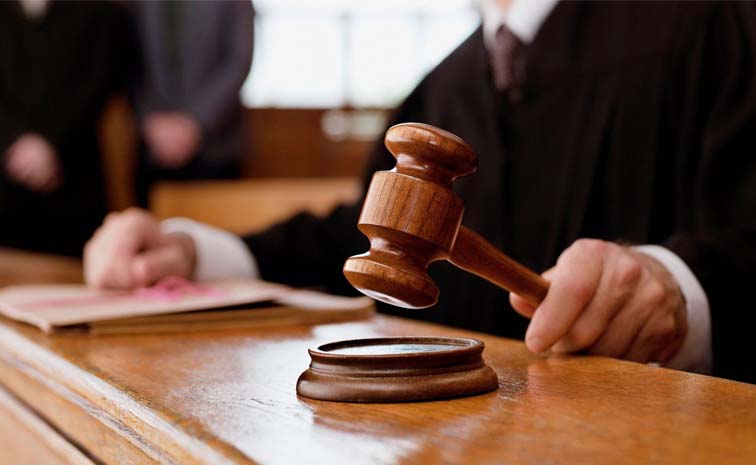 lawyer.jpg
