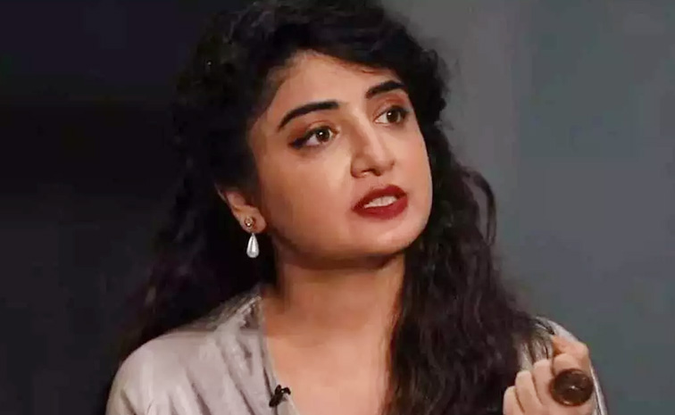 poonam-kaur-trivikram.jpg