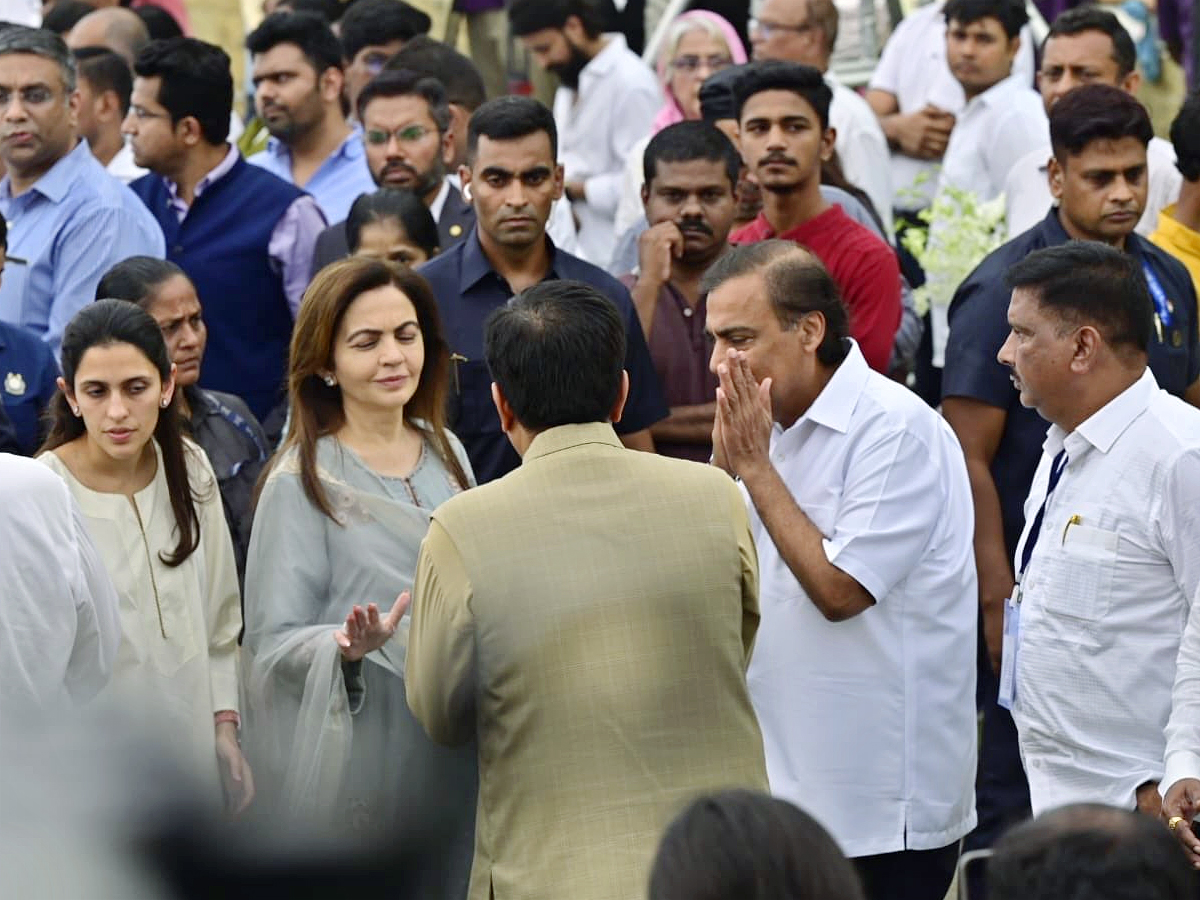 Ratan_20Tata_26_23039_3Bs_20Final_20Journey_20Officials_20Tribute_20At_20NCPA_20Lawns_2CMumbai_20Photos_20_2813_29.jpg 2