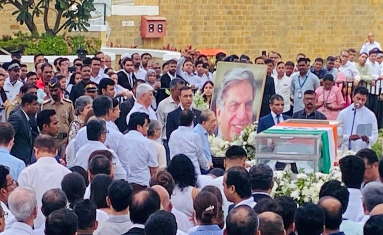 Ratan_20Tata_26_23039_3Bs_20Final_20Journey_20Officials_20Tribute_20At_20NCPA_20Lawns_2CMumbai_20Photos_20_288_29.jpg 10