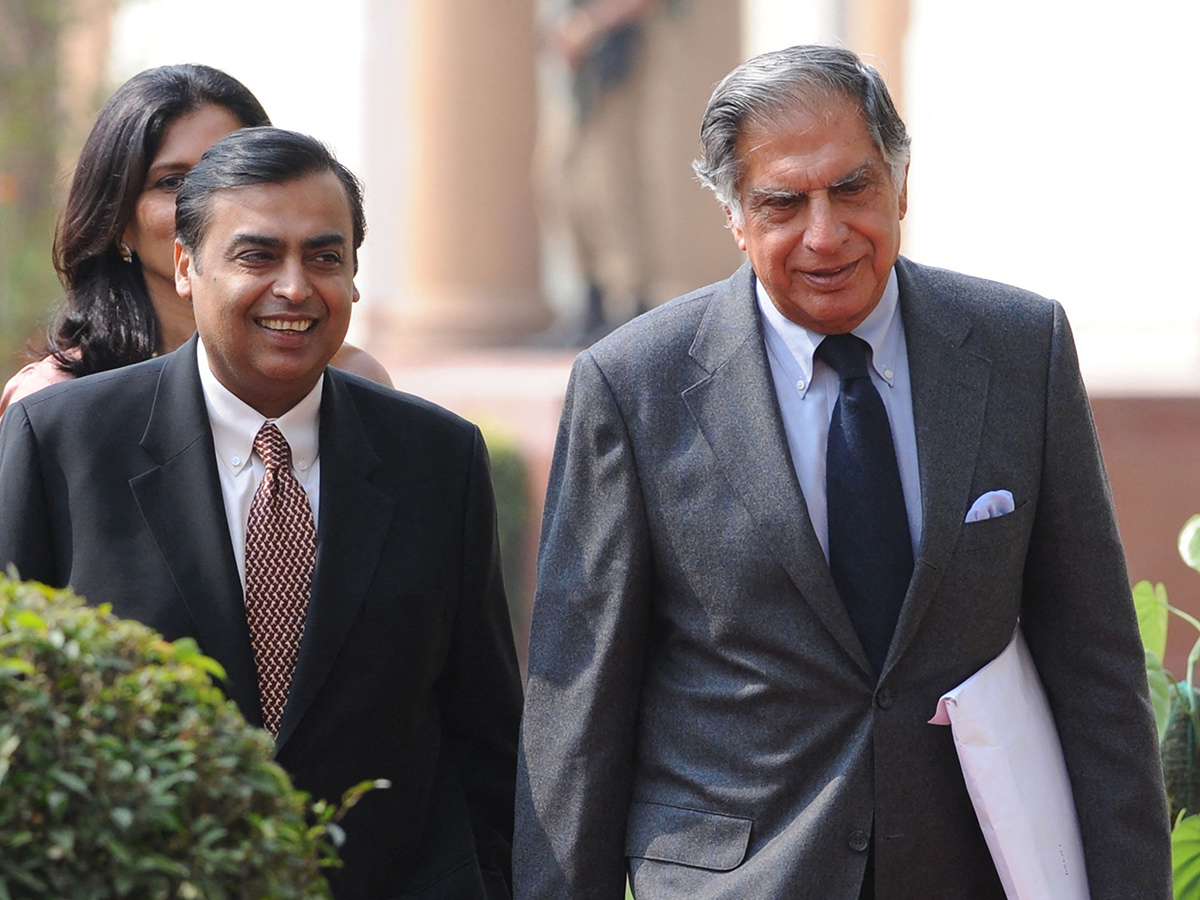 interesting_20facts_20about_20ratan_20tata_20photos18.jpg 20