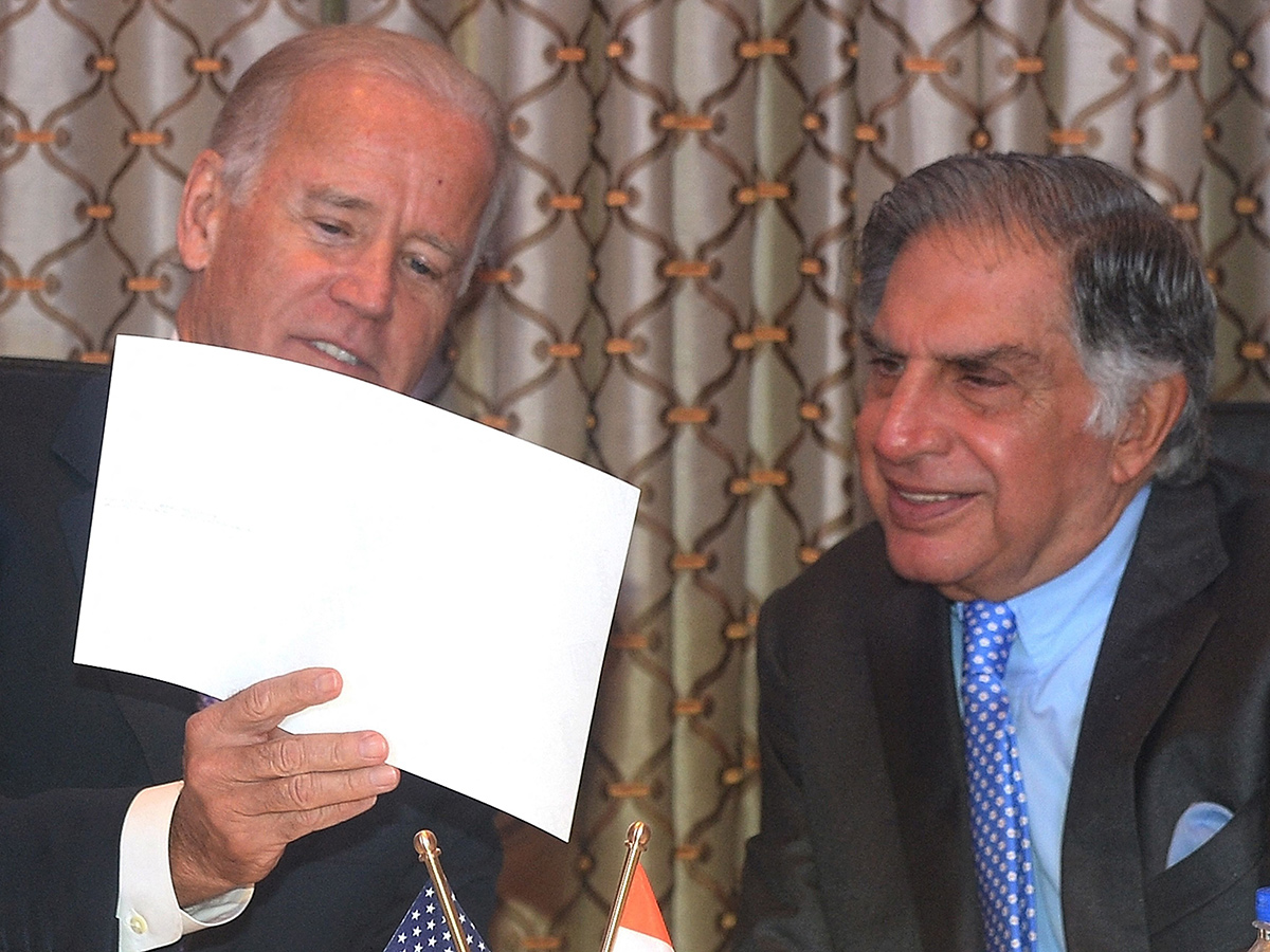 interesting_20facts_20about_20ratan_20tata_20photos_8.jpg 8
