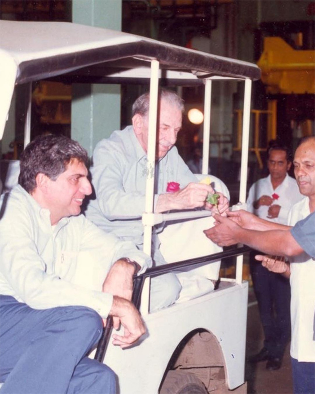 ratan_20tata_20unseen_20and_20rare_20pictures_13.jpg 13