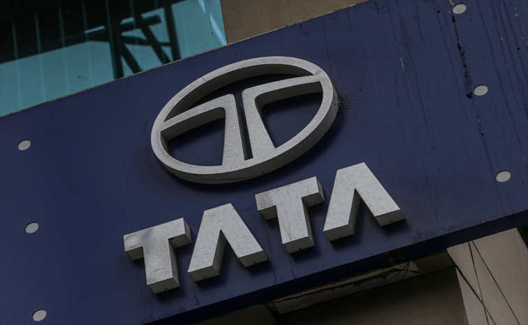 tata003.jpg