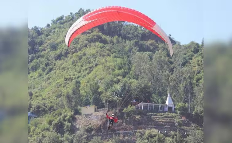 paraglider.jpg