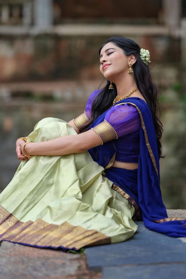 Actress_20Nabha_20Natesh_20Stunning_20Photos_20_288_29.jpg 18