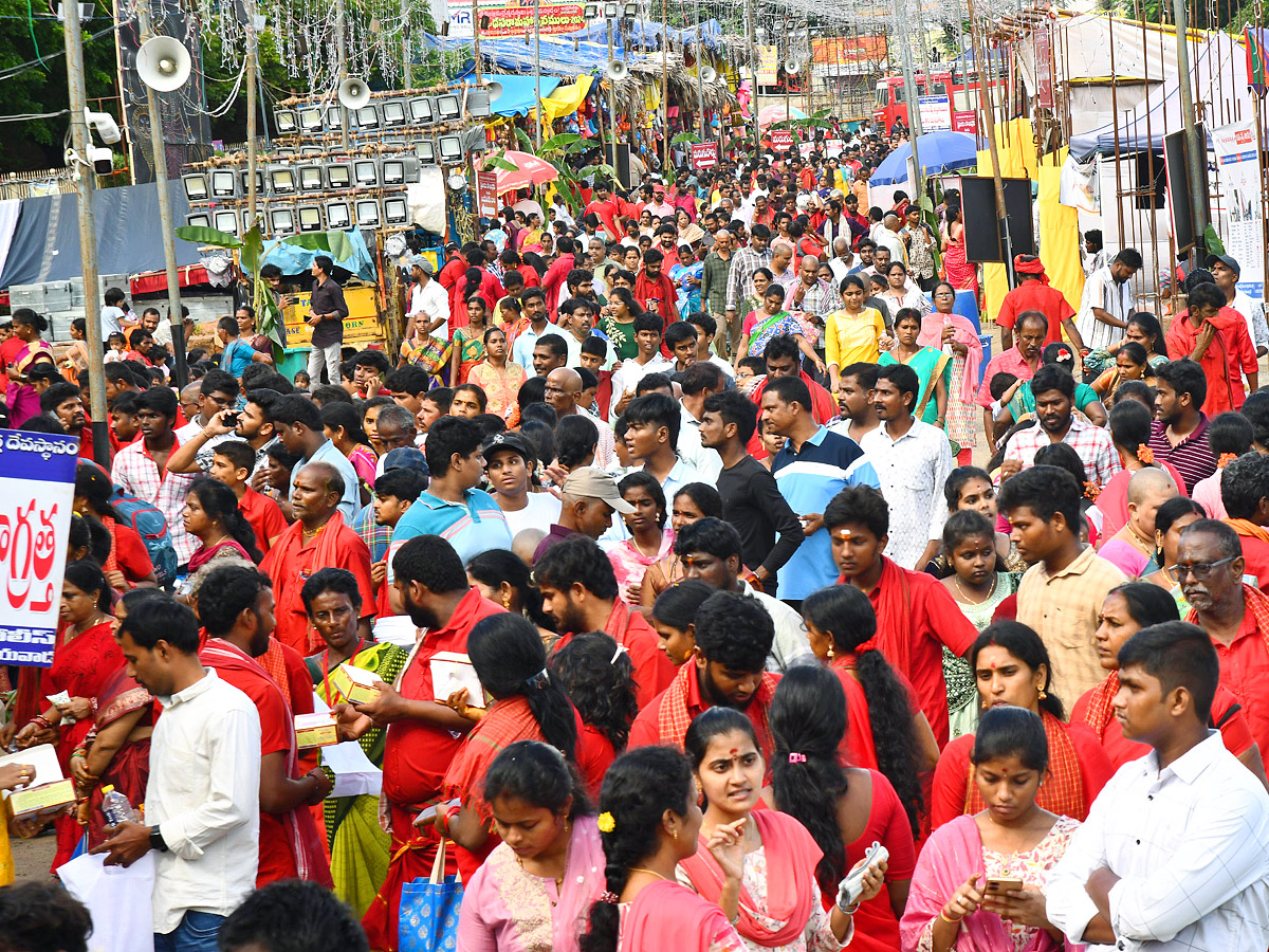 Vijayawada_20kanakadurga_20as_20mahishasuramardini_20on_209th_20day_20of_20Dussehra_20Photos_20_289_29.jpg 20