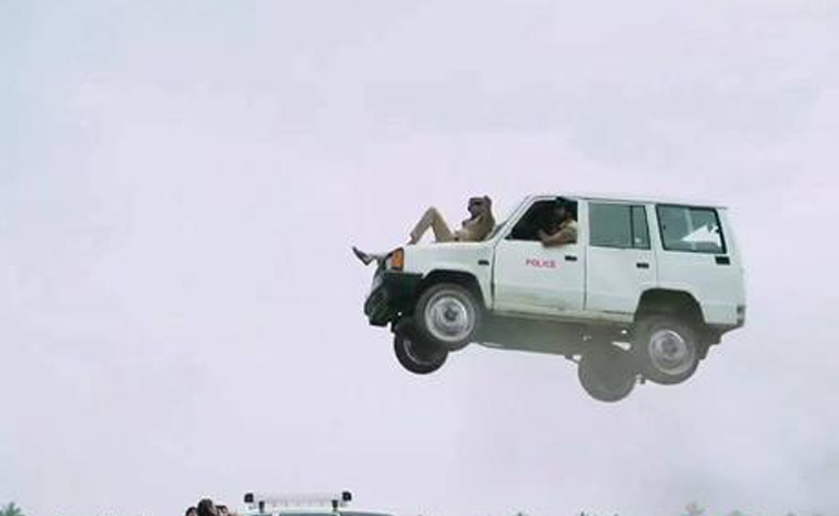 tata_20sumo01.jpg