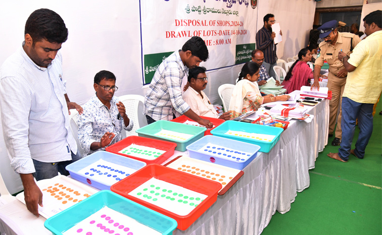 Liquor-Tenders-In-Ap.jpg