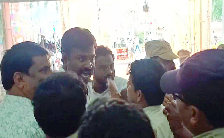 chintamaneni-cadre.jpg