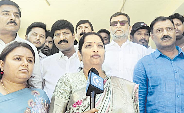 ysrcp-woman.jpg