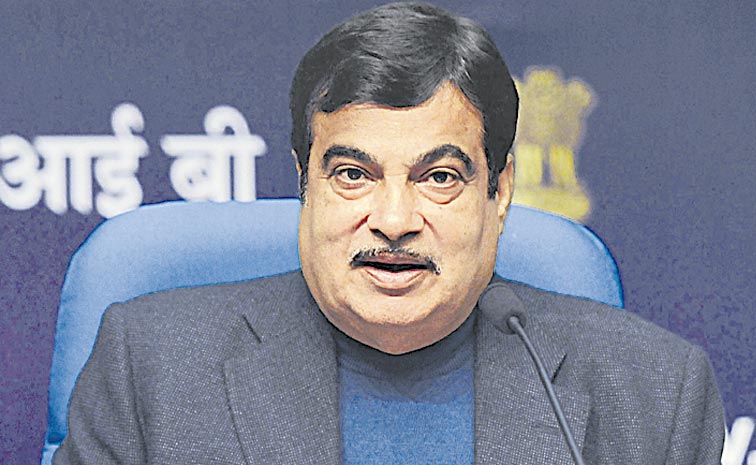 NITIN-GADKARI-2.jpg