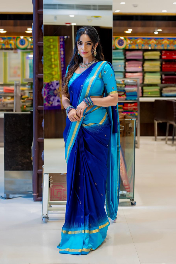 Shobha-Shetty-12.jpg 13