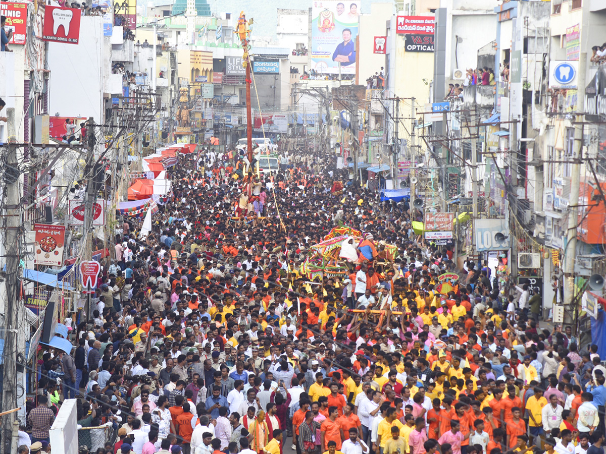 Vizianagaram_20_20Pydithalli_20Ammavari_20Sirimanotsavam_202024_14.jpg 14