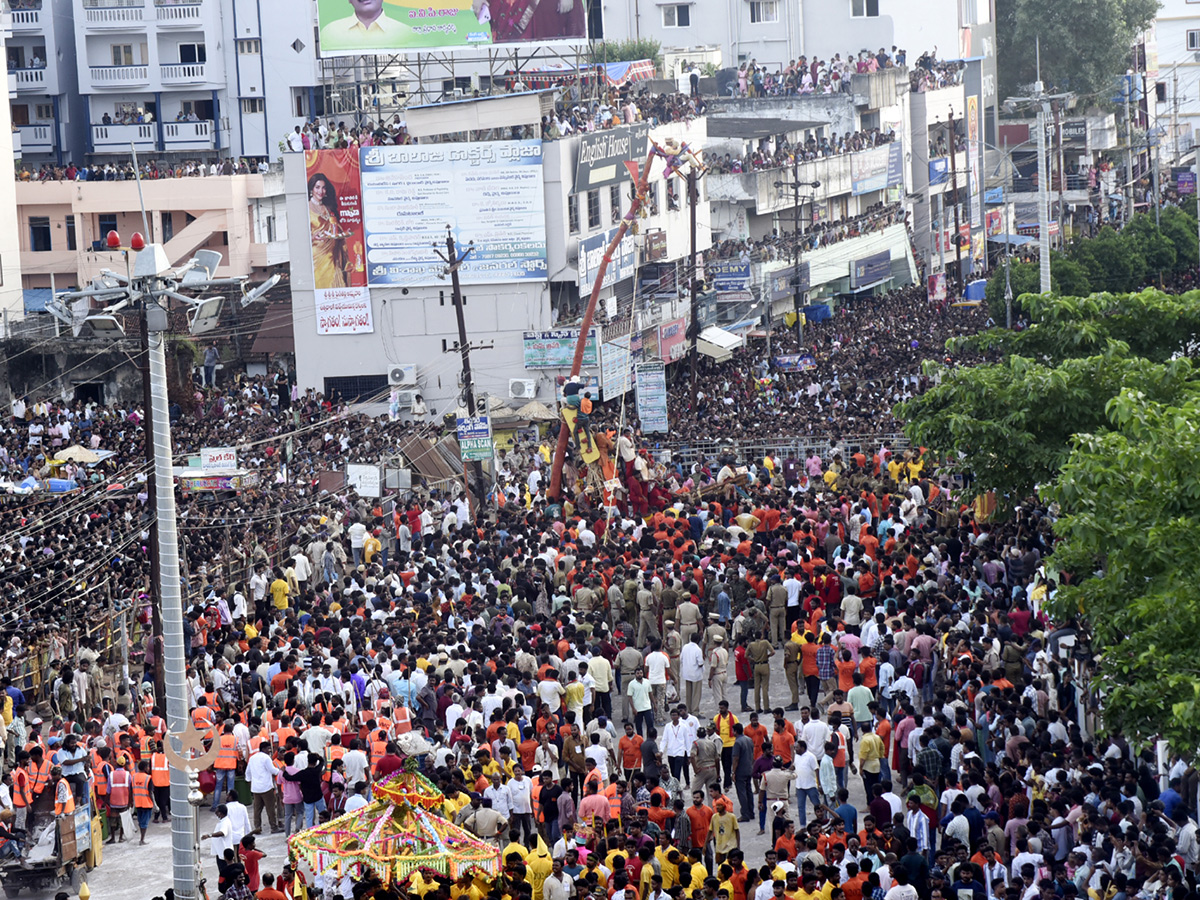 Vizianagaram_20_20Pydithalli_20Ammavari_20Sirimanotsavam_202024_3.jpg 3
