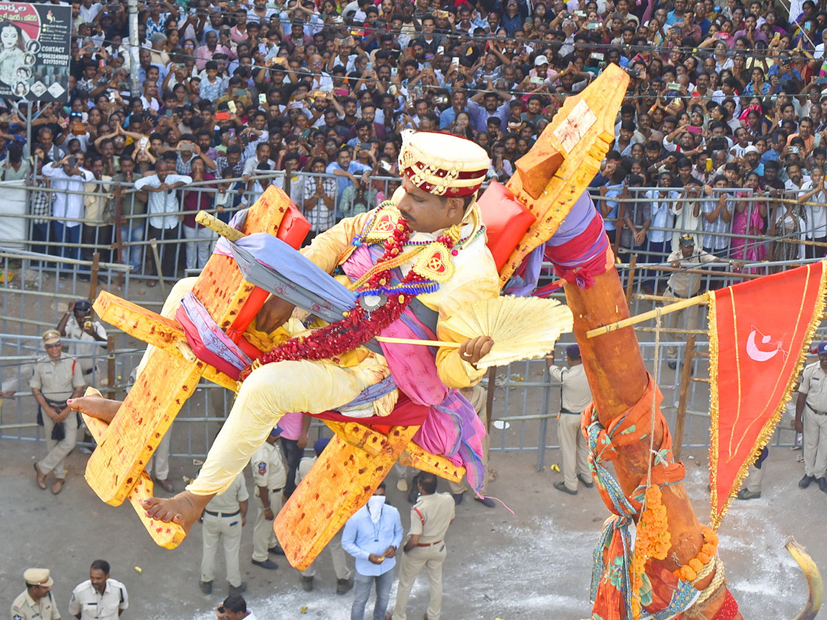Vizianagaram_20_20Pydithalli_20Ammavari_20Sirimanotsavam_202024_31.jpg 30