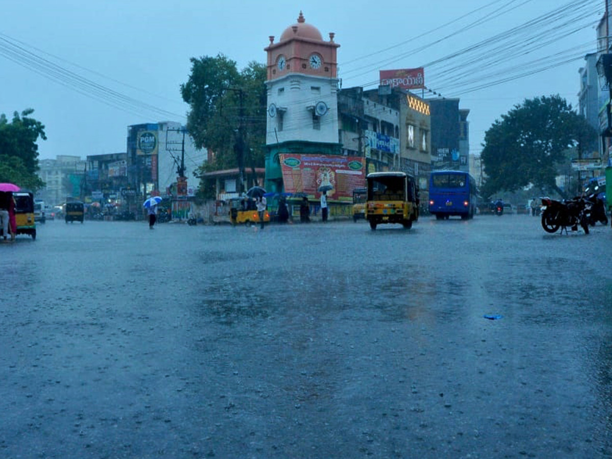 heavy_20rains_20in_20andhra_20pradesh_20updates_12.jpg 12